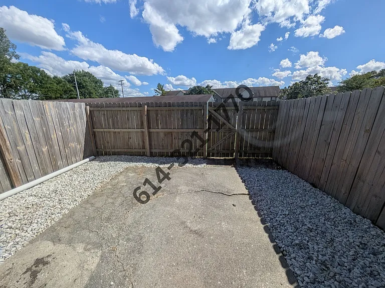 1014 Galliton Ct #D — Photo 11