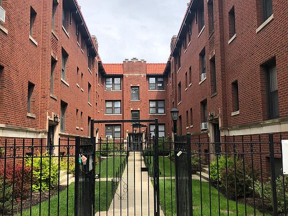 4th image of 2623 N Spaulding Ave APT 1E