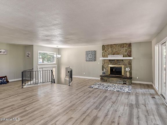 5th image of 11459 N Trafalgar St