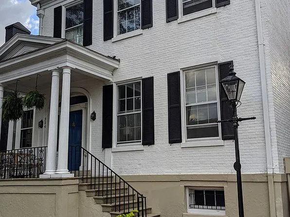 324 Court St, Portsmouth, VA 23704