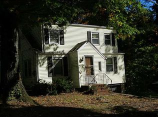 199 Lippitt Ave, Cumberland, RI 02864