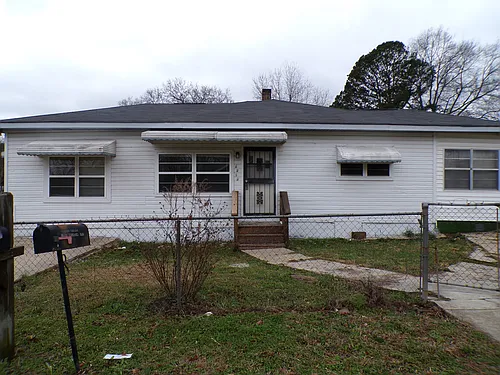 7417 Belgium Ave Photo 1