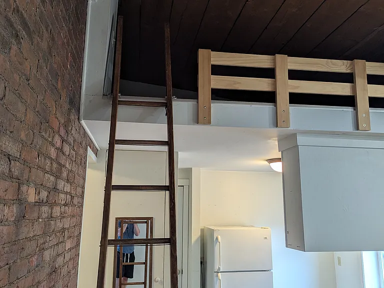 214 Sibley St #1 — Photo 5