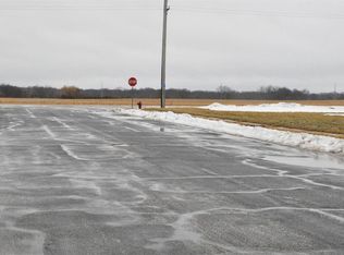 27 Lois Dr #27, Reedsburg, WI 53959