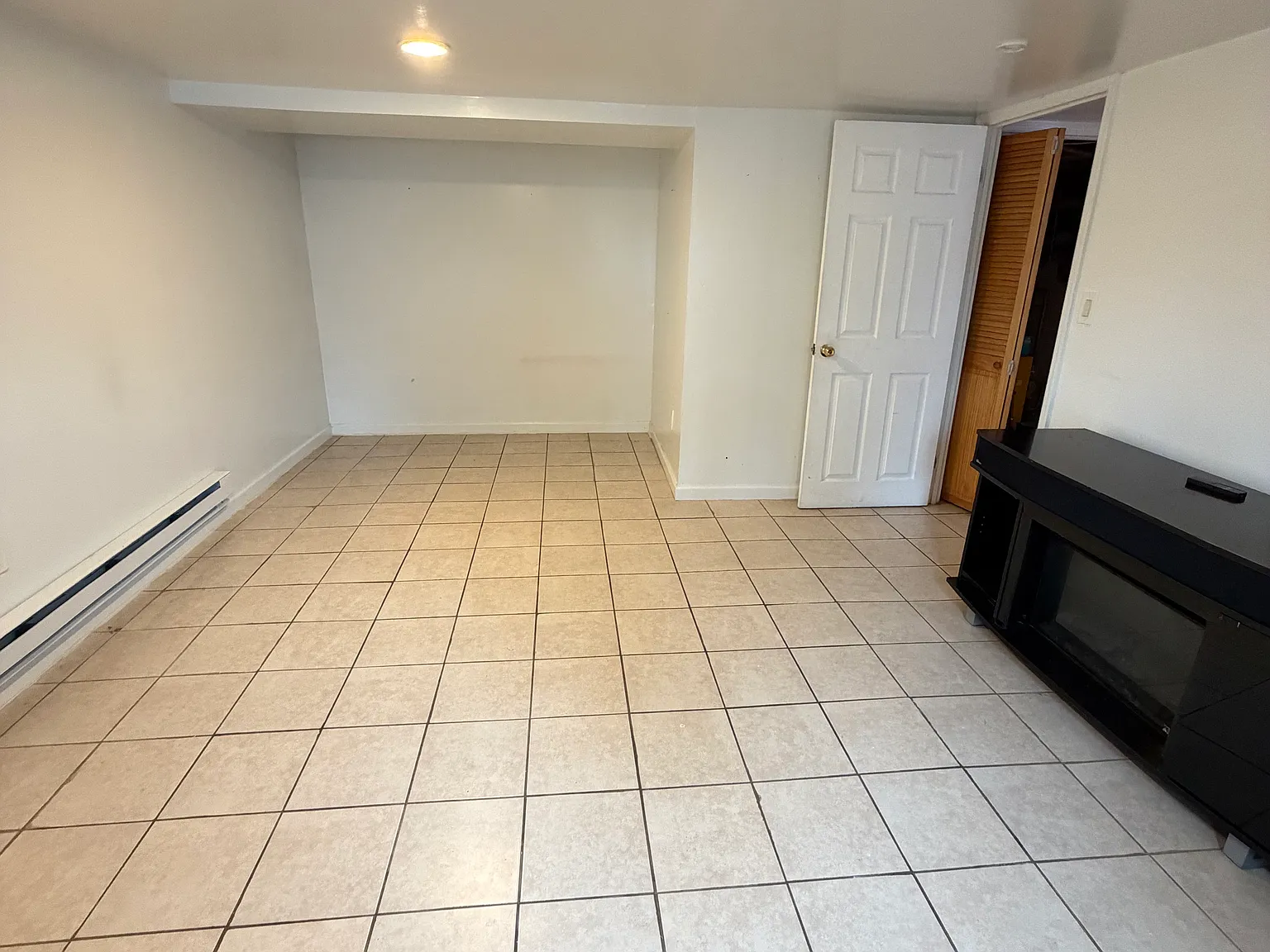 2 bed, $950 — Photo 3