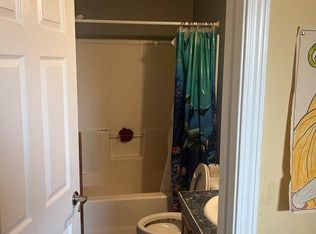 6715 Saferight Rd, Greensboro, NC 27406