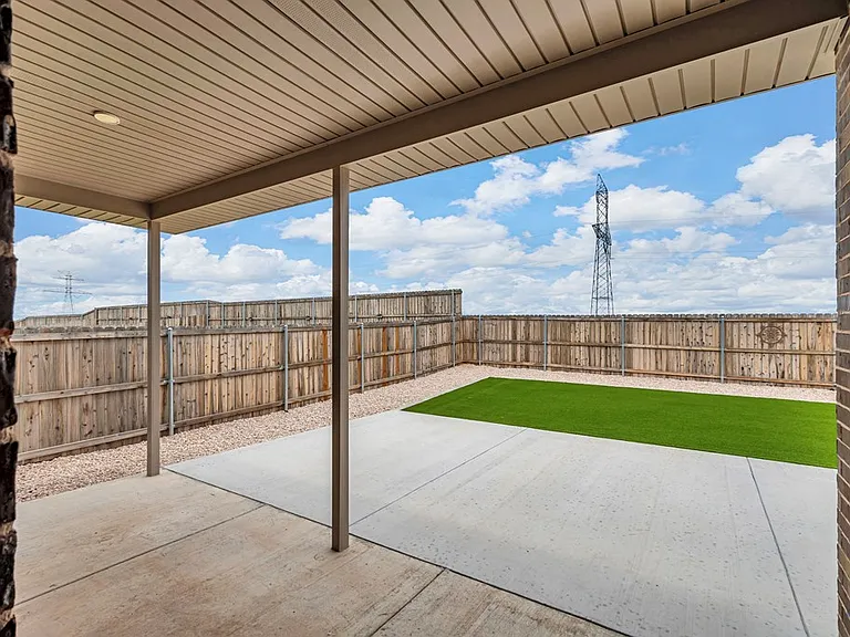 5910 Purtis Creek Dr — Photo 41