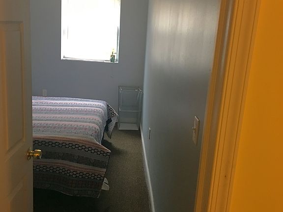 4th image of 80 Logan Ave #1