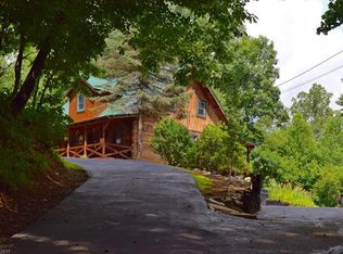 217 Day Star Rdg, Clyde, NC 28721