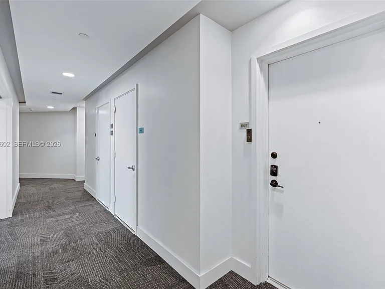350 NE 24th St #1107 — Photo 21