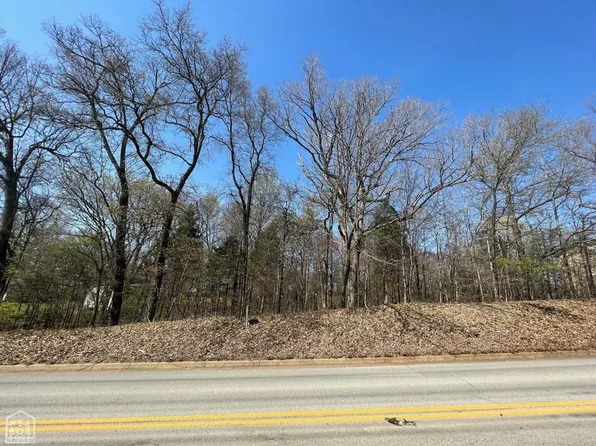8 Neely Lot Rd, Jonesboro, AR 72404