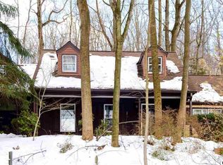 2 Laurel Ridge Rd, Hershey, PA 17033
