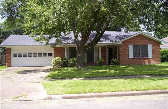1st image of 7861 Pecan Villas Dr