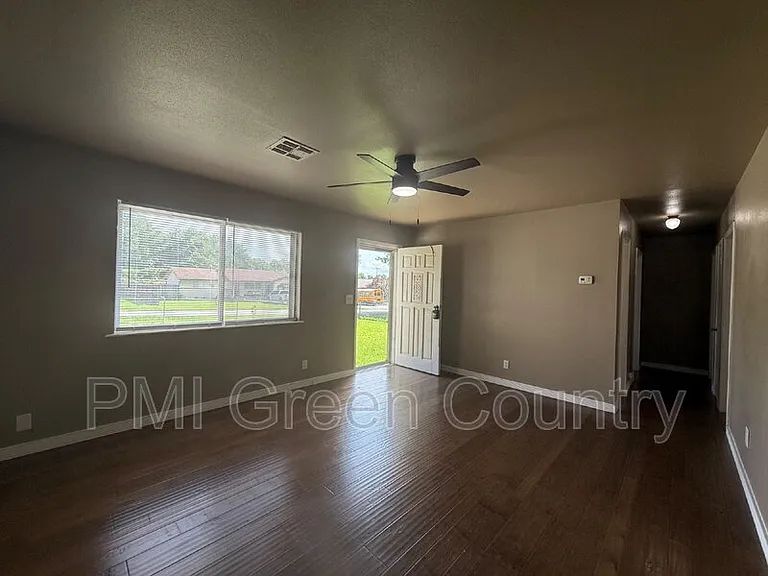 30375 E 150th St S — Photo 10