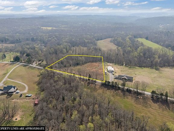 5th image of 362 Hayes Ridge Rd