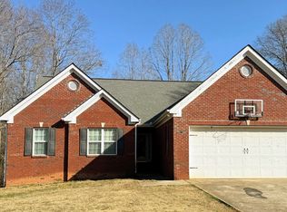 141 Feldspar Dr, Jefferson, GA 30549
