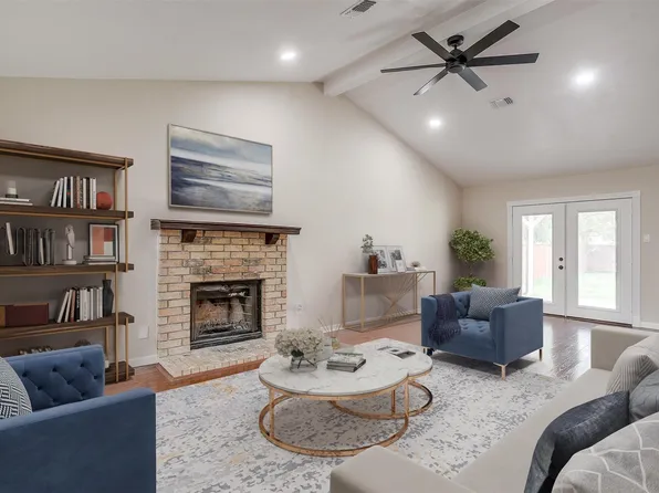 7013 Buttonwood Dr, Fort Worth, TX 76137