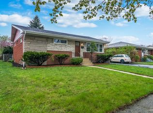 4908 Cypress Dr, Hillside, IL