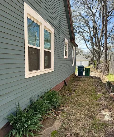 912 S Elm St — Photo 11