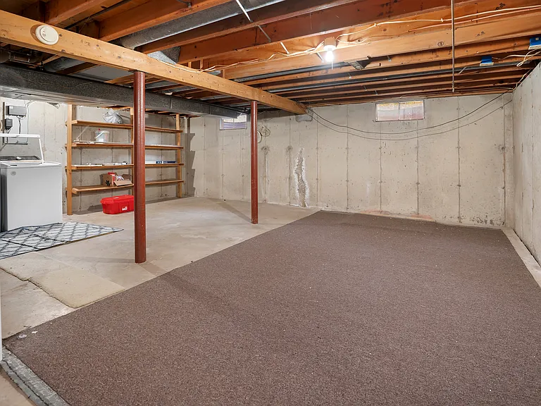 114 E Poplar Dr #B — Photo 21