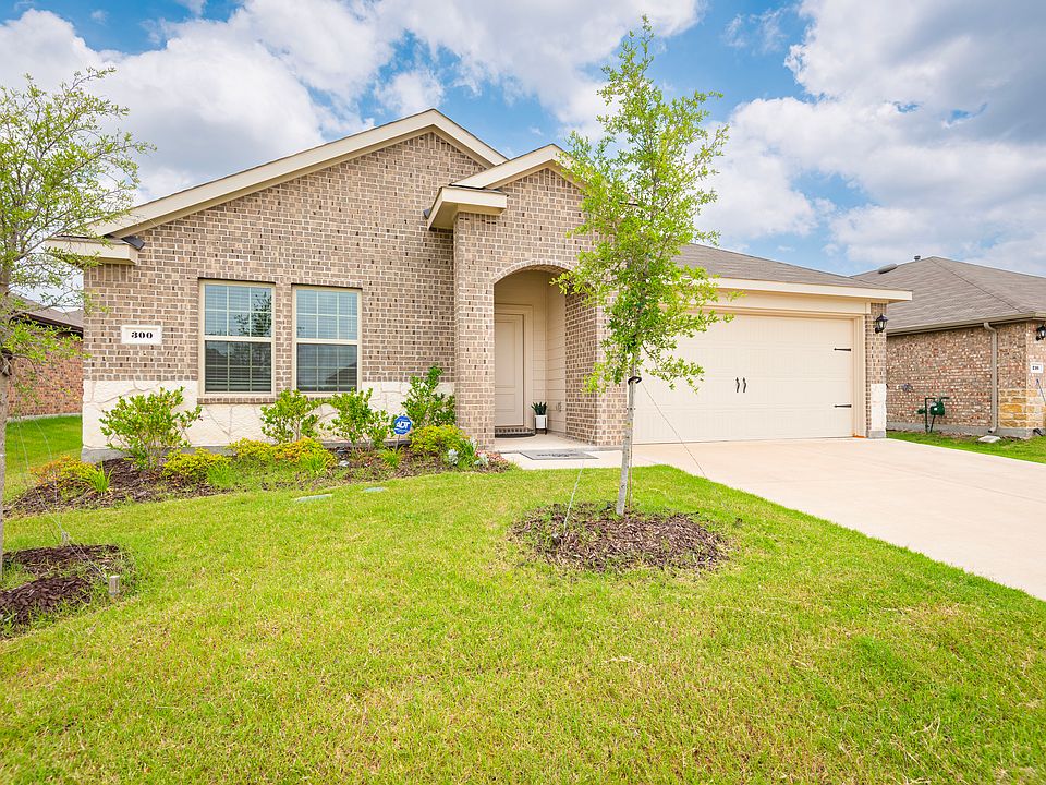 1st image of 300 Tadpole Ln