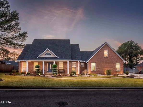 717 Bay Laurel Cir, Warner Robins, GA 31088