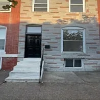 419 North Montford Avenue — Photo 2