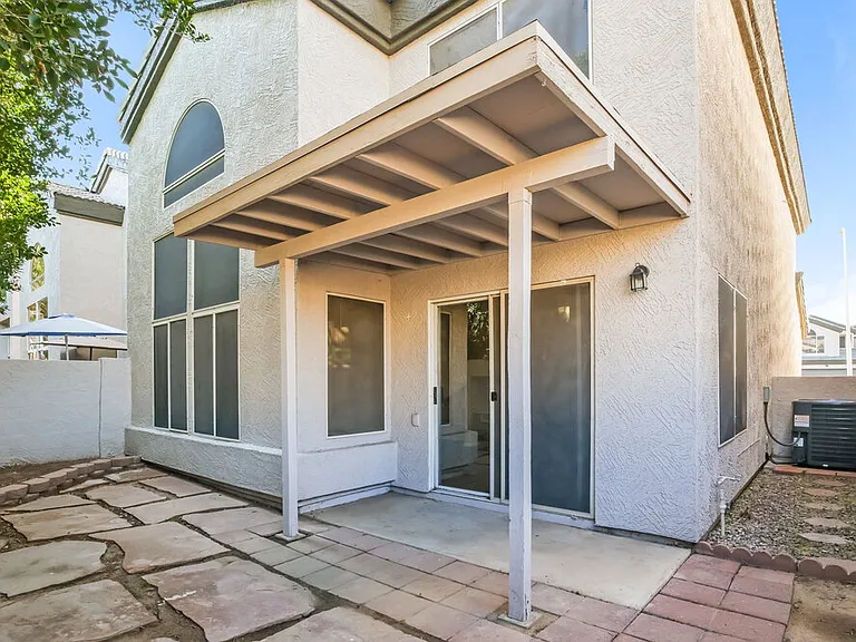425 S Sunrise Dr — Photo 16