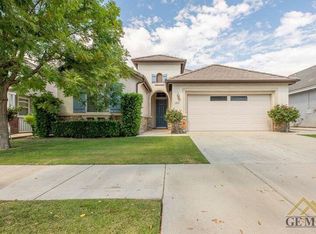 11912 Kettering Dr, Bakersfield, CA 93312