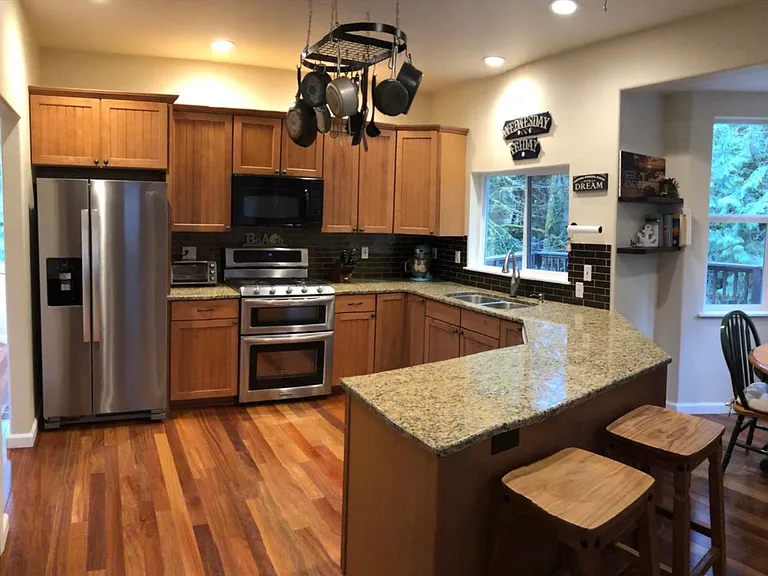 7310 Fern Vista Pl SW — Photo 5