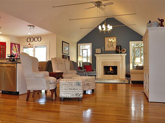 Spacious open plan great room and kitchen