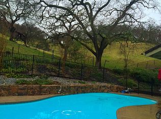830 Buck Ct, Vacaville, CA 95688