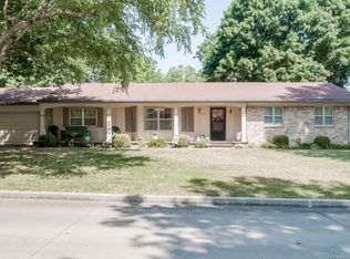 507 Ridgeview Dr, Claremore, OK 74017