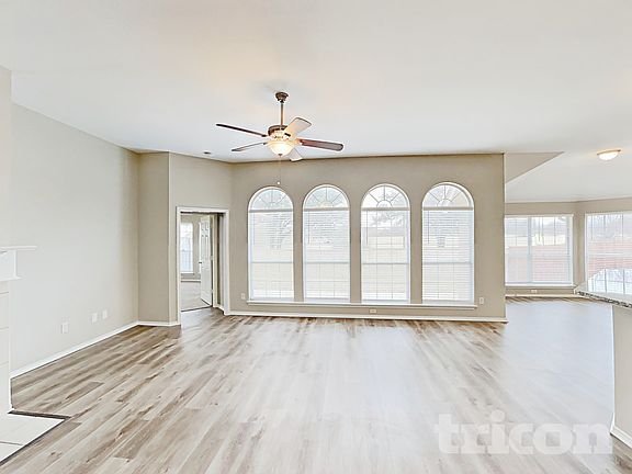 3rd image of 1013 Kingsley Dr