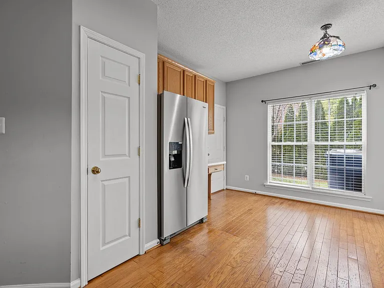 5316 Corinthian Way — Photo 14