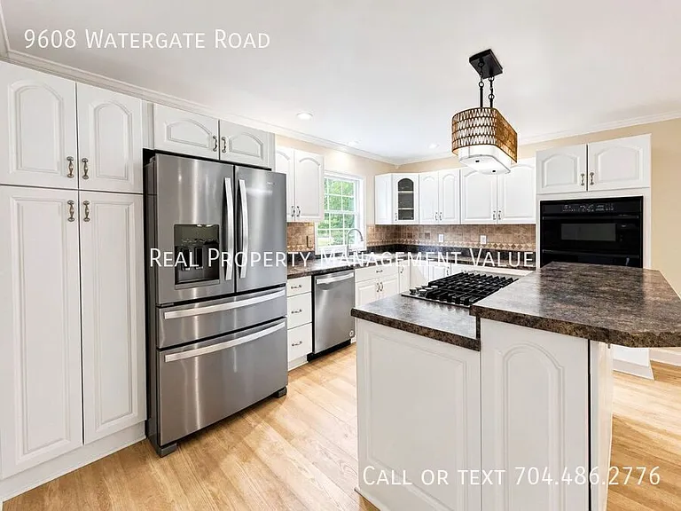 9608 Watergate Rd — Photo 15