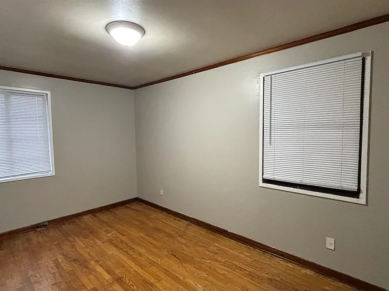 4243 Vann Ave — Photo 10