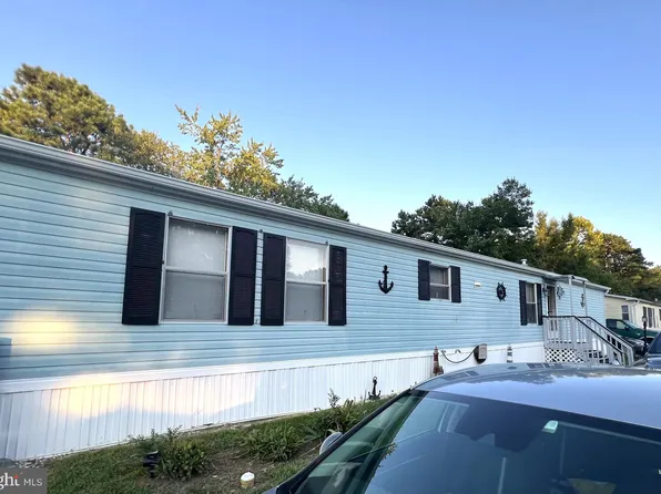 14 Eisenhower Blvd, Millville, NJ 08332