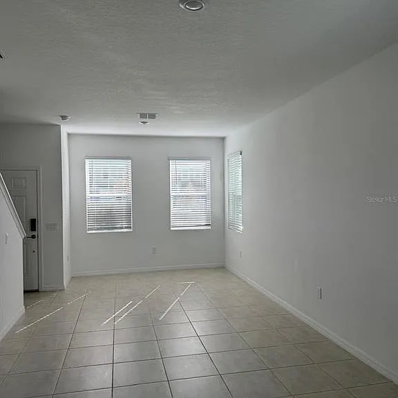 3208 Skyline Loop — Photo 21