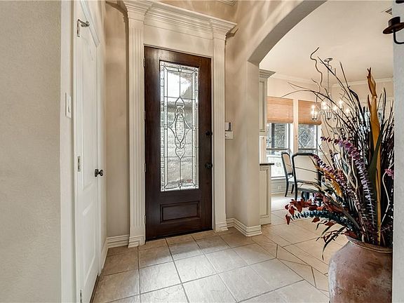 4th image of 2112 Portwood Way
