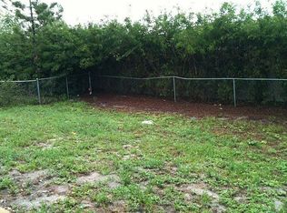 83 SE Norfolk Blvd, Stuart, FL 34997