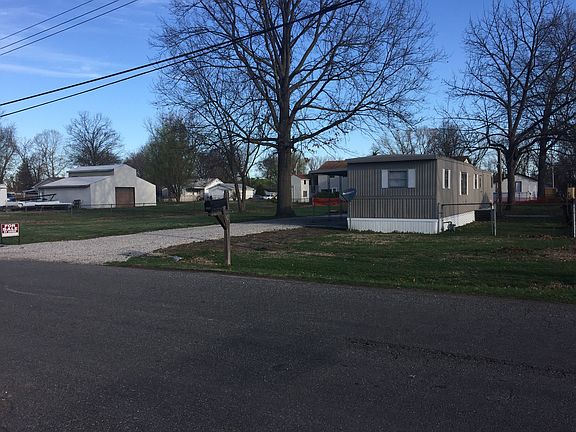 5th image of 4913 Mueller Ave