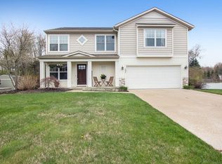 1622 Red Stem Dr, Holland, MI