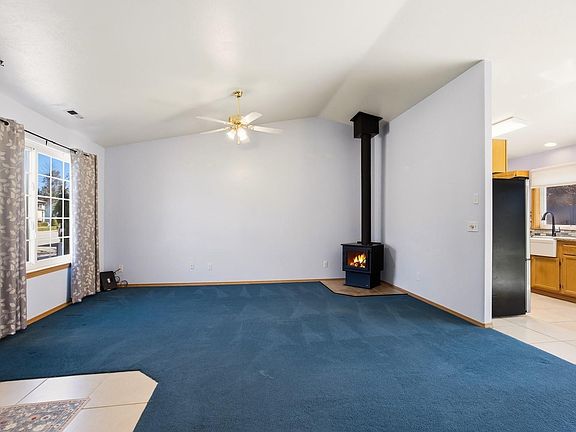 5th image of 8402 W California St