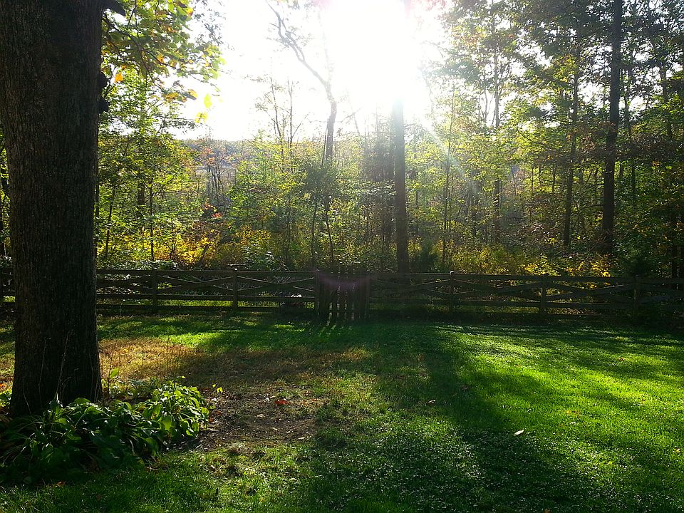 1st image of 2221 Aquia Dr