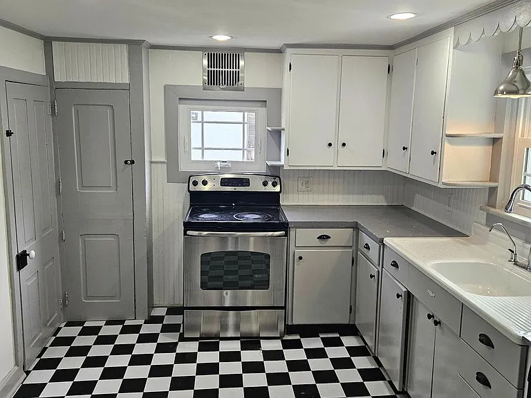 3103 Bedminster Rd — Photo 5