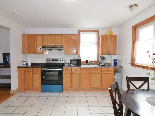 187 Holbrook Rd #2