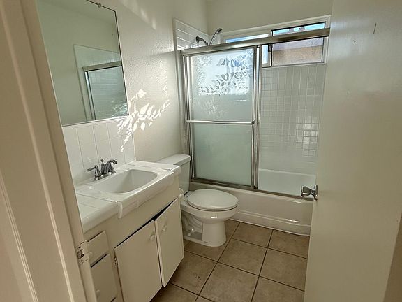 5th image of 3112 S Durango Ave APT 3