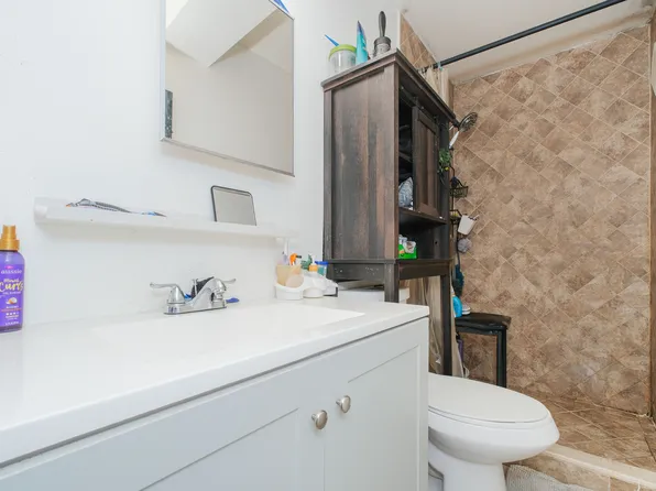 163 Boyd Street image 9 of 18