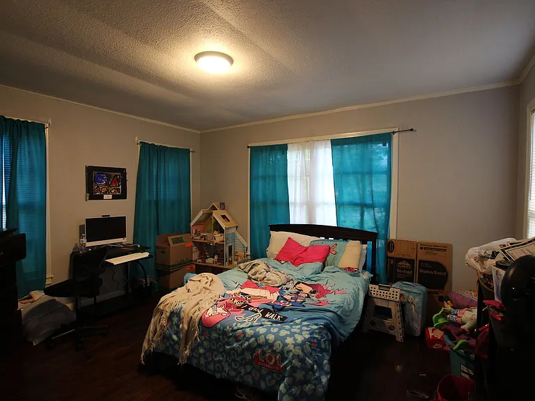 2104 Sunnybrook Dr — Photo 18